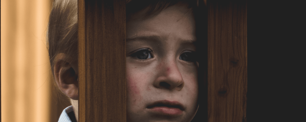 Violência doméstica contra crianças e adolescentes