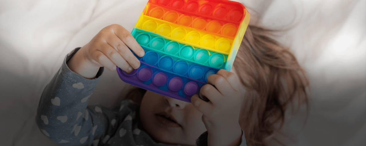 Brinquedos fazem bem ao cérebro: ciência atesta o impacto dos objetos na redução da ansiedade das crianças